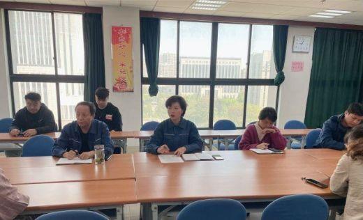 簡篇-【初心產(chǎn)發(fā)  四融五有】“五一”我在崗丨堅守詮釋責任  服務彰顯擔當